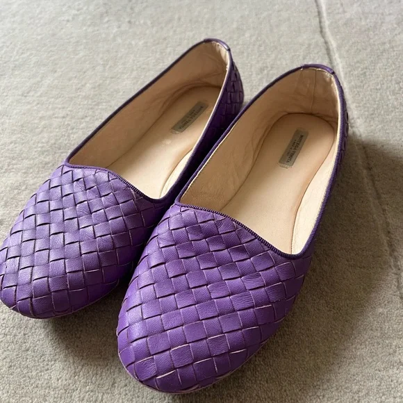 Bottega Veneta Woven Flats - Picture 1 of 6